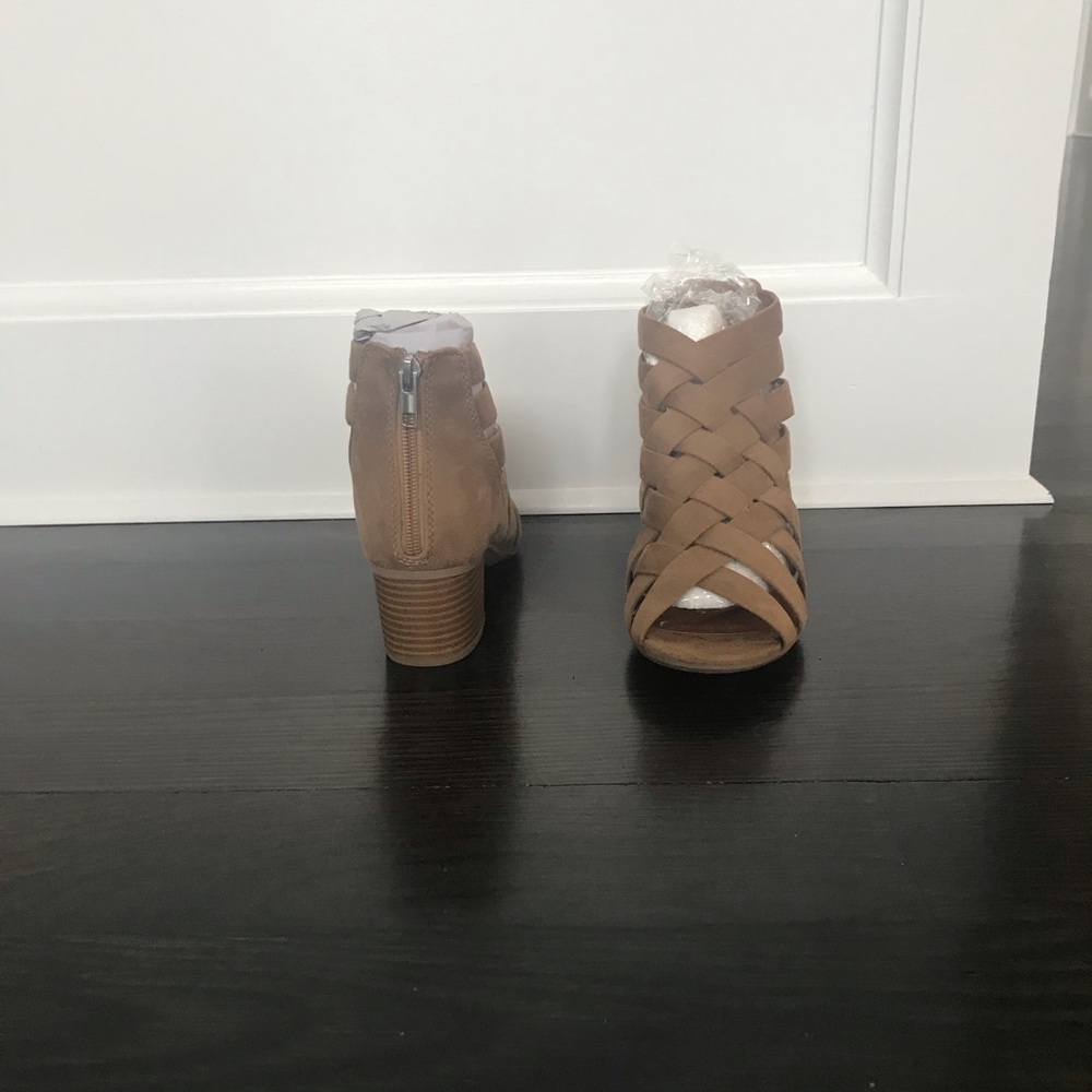 New City Classified Block Strapy Sandal